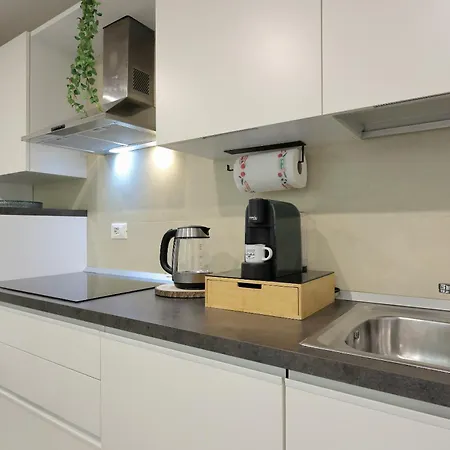 Loft Two Towers Historic Center - 2 Bedroom 2ba - Patio アパート *